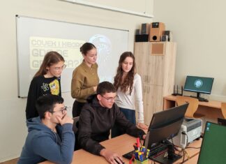 Петоро ученика ИТ смера у финалу информатичког такмичења RAF Challenge